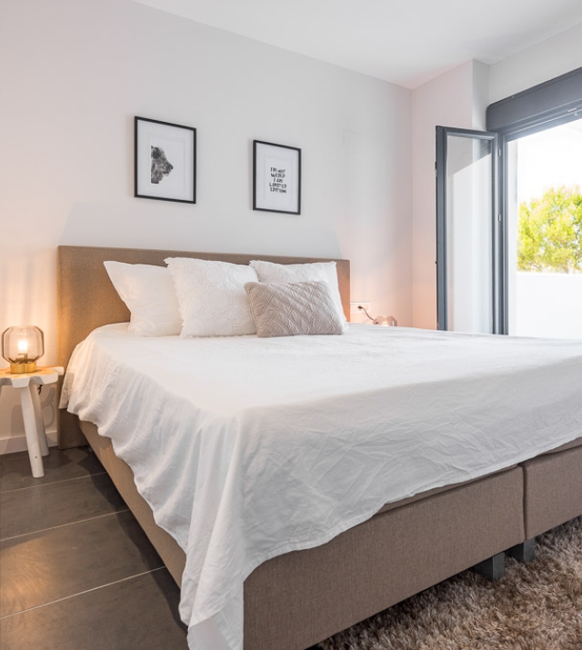 Resa Estates Ibiza te koop appartement Vadella Mar zee zicht slaapkamer 6.jpg